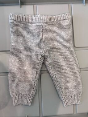 GAP Baby Knit Pants in Light Gray
